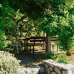 Vineyard Escape Suklje Hébergement de vacances